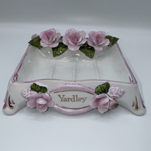 Vintage Floral YARDLEY Soap Dish White Pink Hand Cut Floral Detailing MCM FLAW - Picture 9 of 9